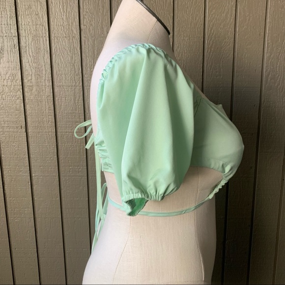 Shein Green Back Crisscross Crop Top Size Large - Picture 2 of 7